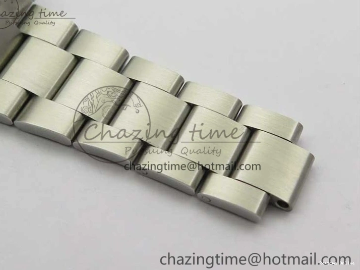 1228 Sea-Dweller 2017 Baselworld 126600 Noob 1:1 Best Edition Black Dial on SS Bracelet A2836 V Effortless 3065